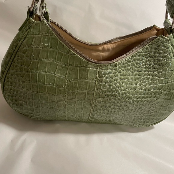 NINE WEST! Cute little light green shoulder purse. Perfect condition! - Picture 7 of 7
